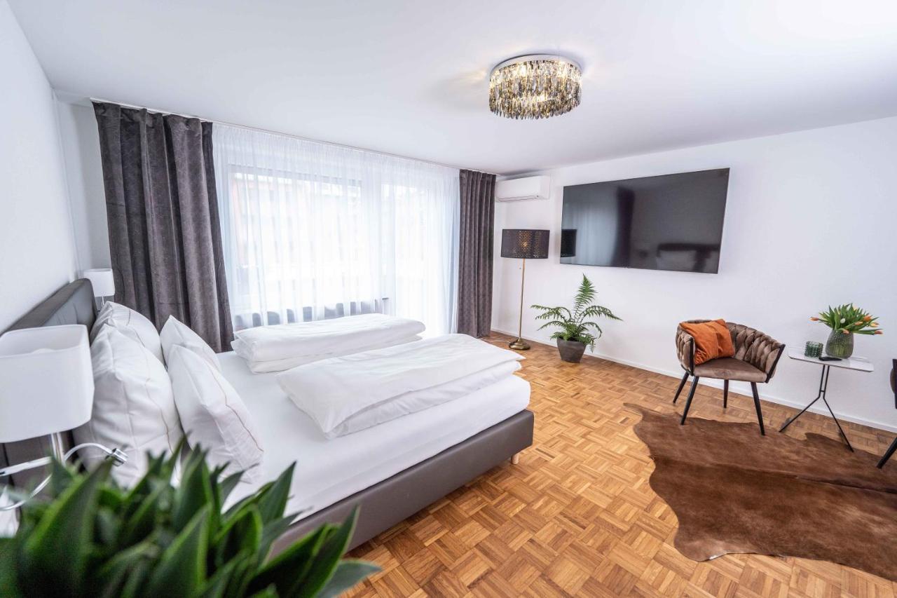 City Wohnung Fn L 5 Klimatisiert Mit Balkon Und Kueche FDH Exterior photo