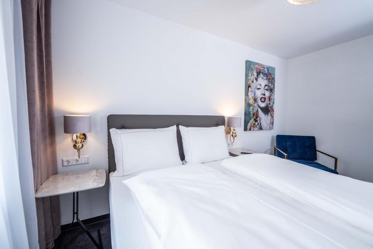 City Wohnung Fn L 5 Klimatisiert Mit Balkon Und Kueche FDH Exterior photo